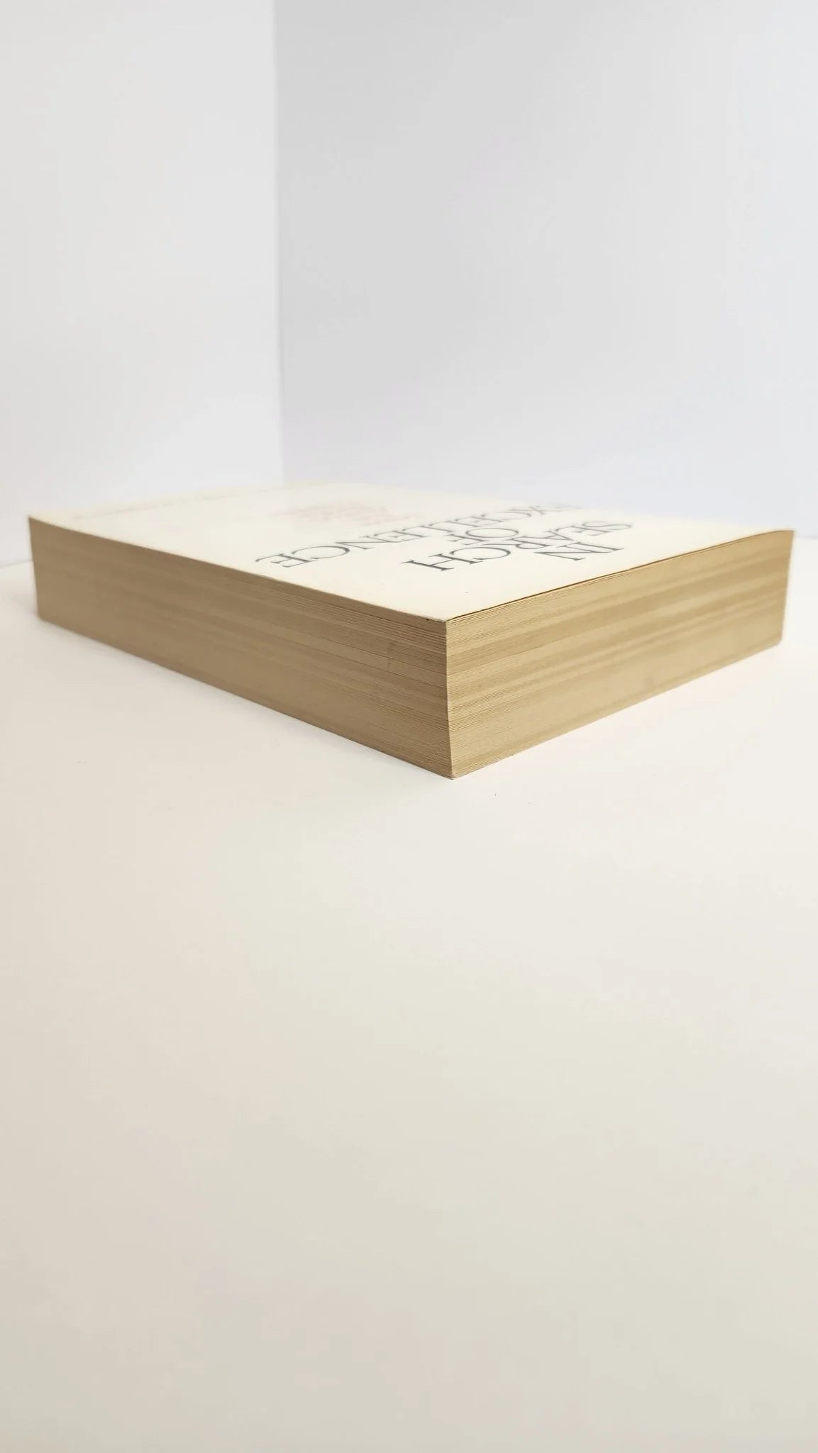 In Search of Excellence. Lessons from America's Best - Run Companies - Oakmont Books