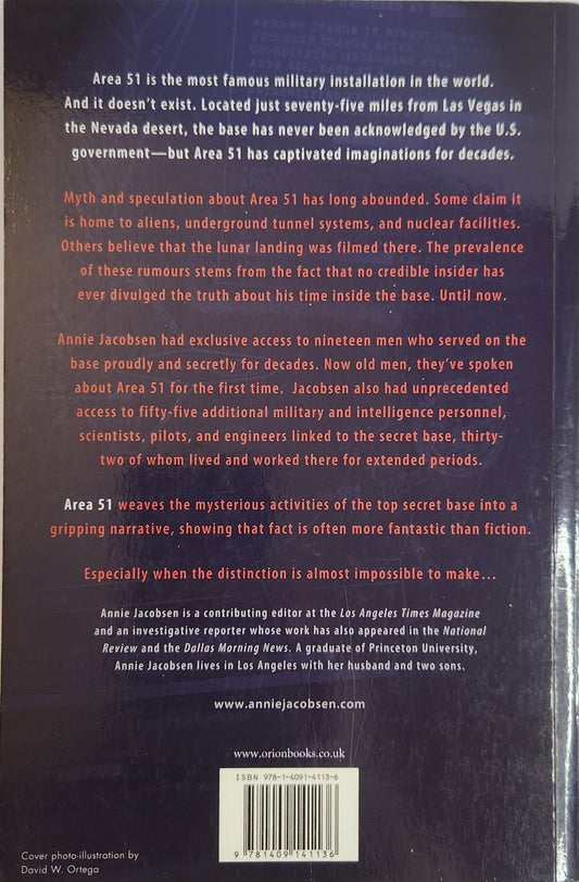 Area 51: An Uncensored History of America's Top Secret Military Base - Oakmont Books